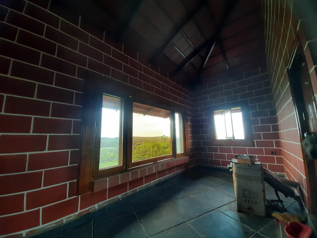 Before - Pond View Retreat